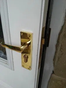 Keystone Locksmith Shop Indianapolis, IN 317-975-2282 - broken-key-extraction