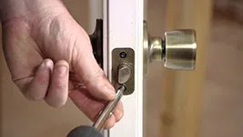 Keystone Locksmith Shop Indianapolis, IN 317-975-2282 - changing-locks